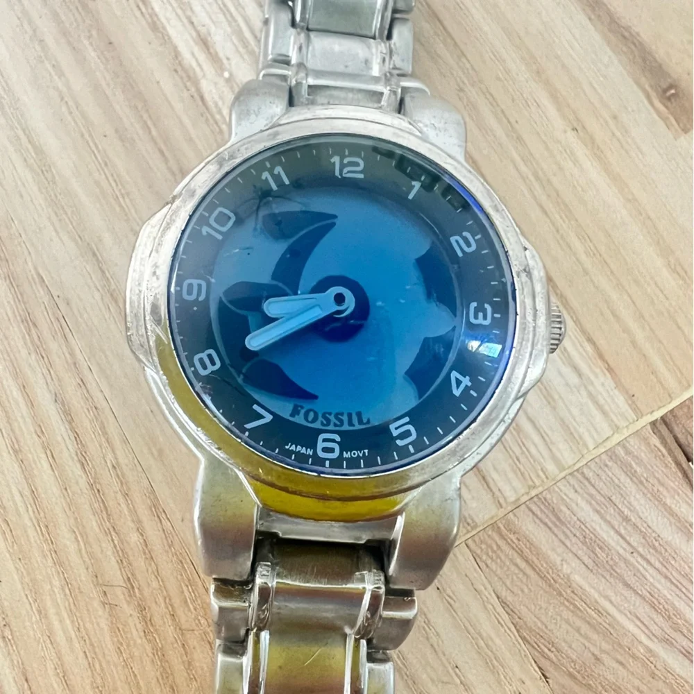 Fossil brand model